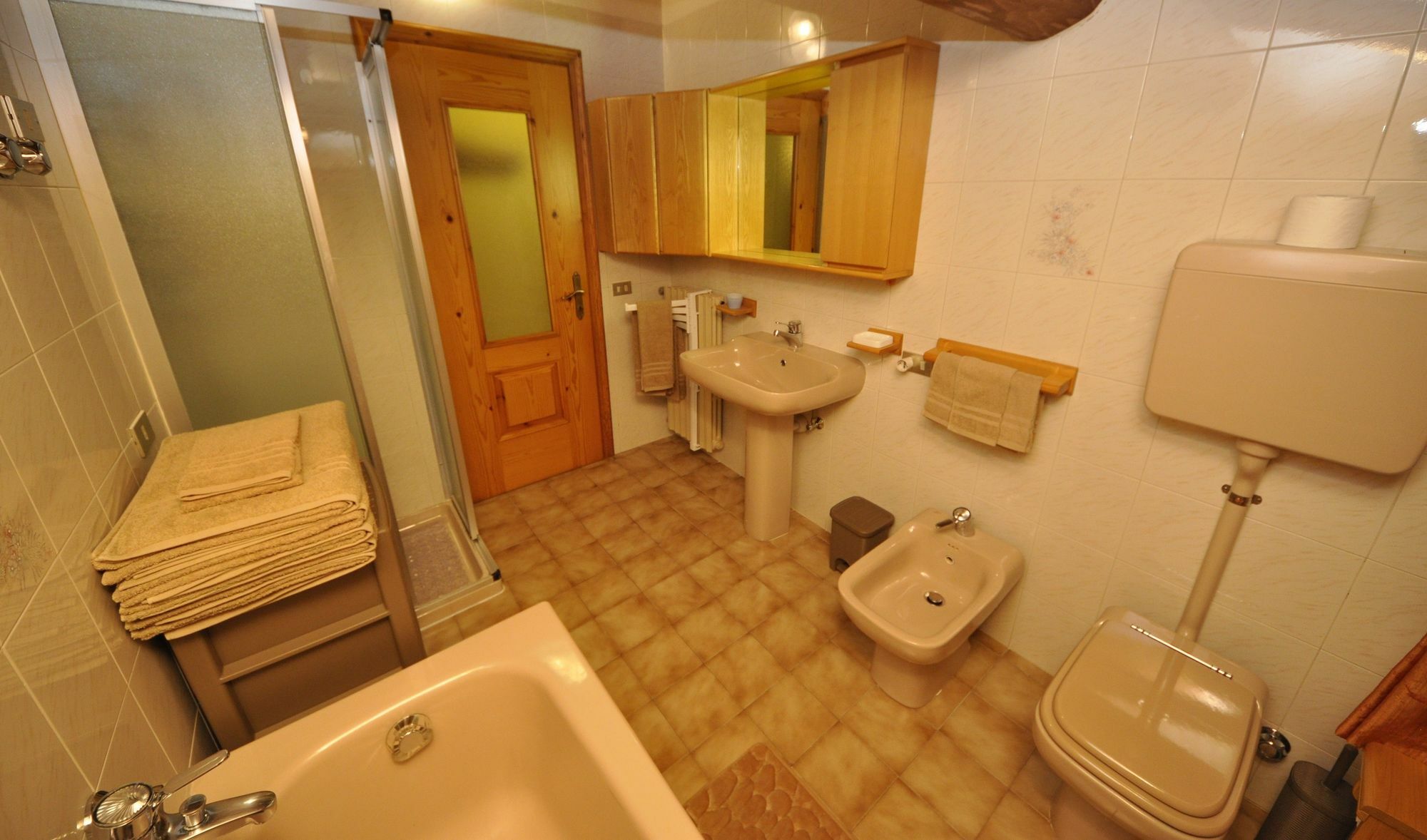 Appartamento Valeriano By Livigno Accomodation Dış mekan fotoğraf
